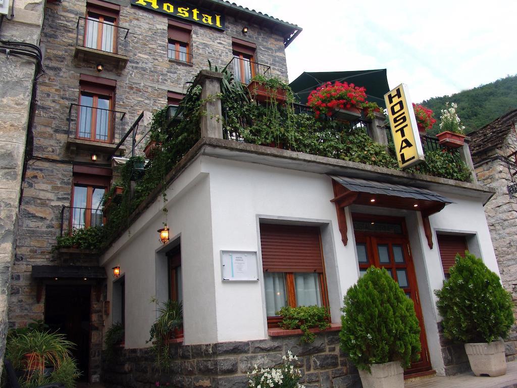 Hostal Pirineos Sarvisé エクステリア 写真